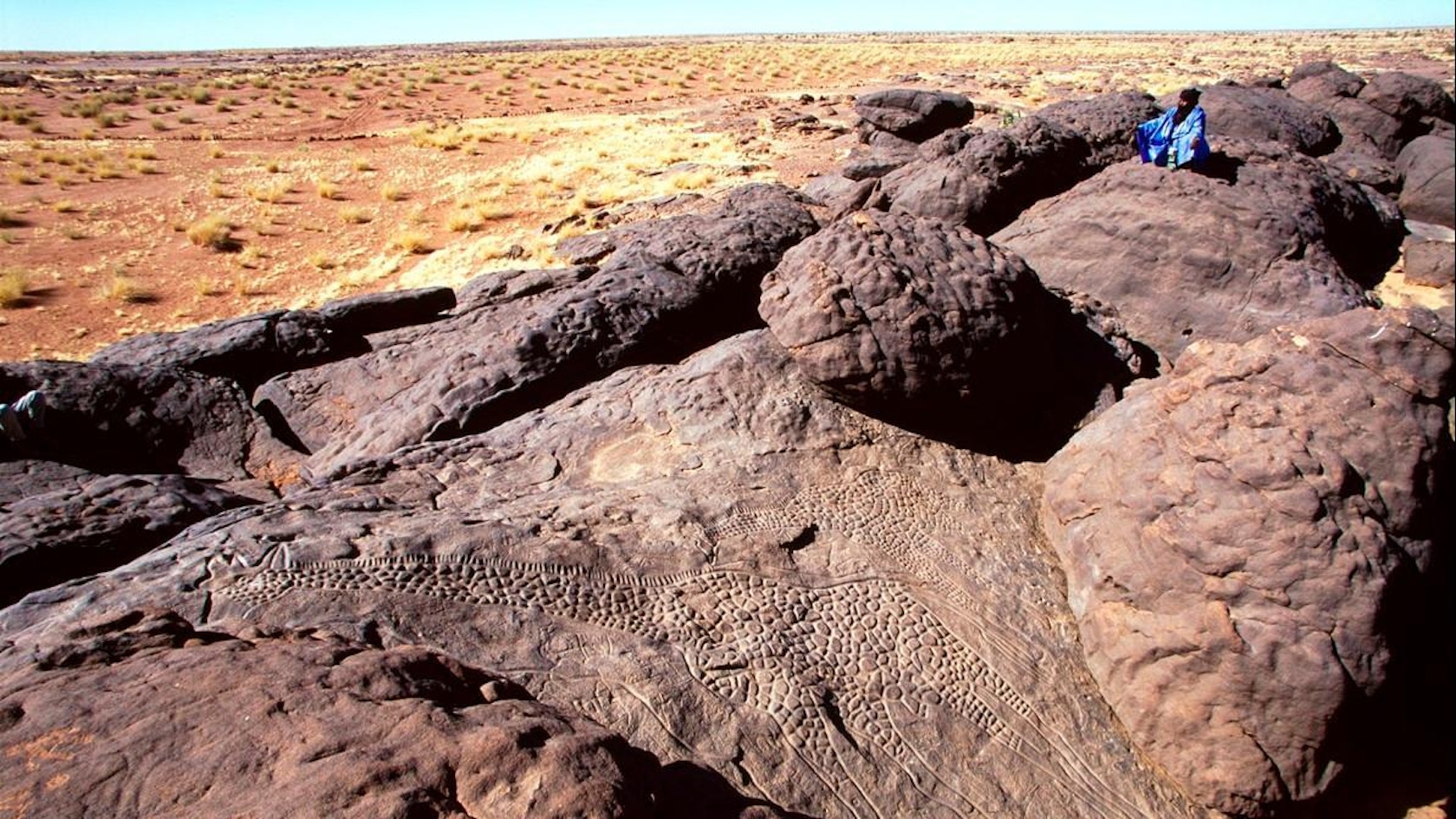 0002 CERR 2008 02863 Protection of the Dabous Rock art site in Niger